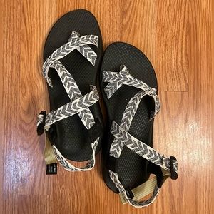 Women’s Chacos Shoes